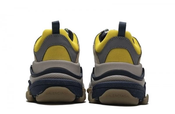 Balenciaga Triple S Pumice Grey - 490672W09O51027 | buy reps ret sneakers website