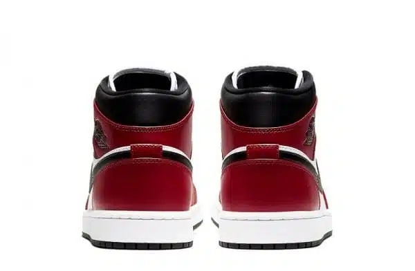 Air Jordan 1 Mid Chicago Toe Sneakers Reps - 554724-069 | buy reps sneakers website
