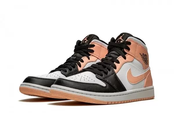 Air Jordan 1 Mid Crimson Tint Toe Sneakers Reps - 554724-133 | good reps for shoes