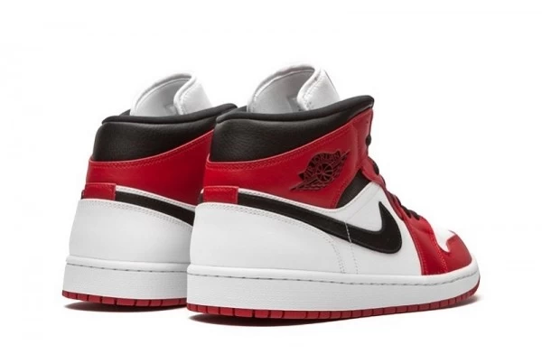 Air Jordan 1 Mid Chicago Sneakers Reps - 554724-173 | good reps ret for shoes
