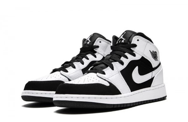 Air Jordan 1 Retro Mid GS White Black Sneakers Reps - 554725-113 | good reps ret for shoes