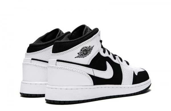 Air Jordan 1 Retro Mid GS White Black Sneakers Reps - 554725-113 | good reps ret for shoes