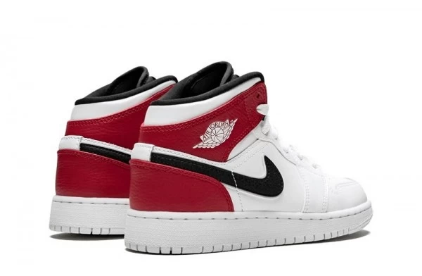 Air Jordan 1 Mid Chicago White Black Gym Red Sneakers Reps - 554725-116 | ret sneakers