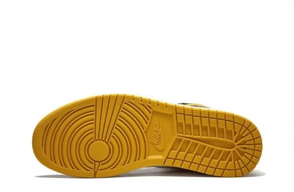 Air Jordan 1 Retro High OG Yellow Ochre Sneakers Reps - 555088-109 | good reps for shoes