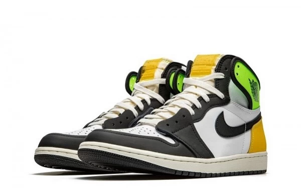 Air Jordan 1 Retro High OG University Gold - 555088-118 | sneaker rep ret websites