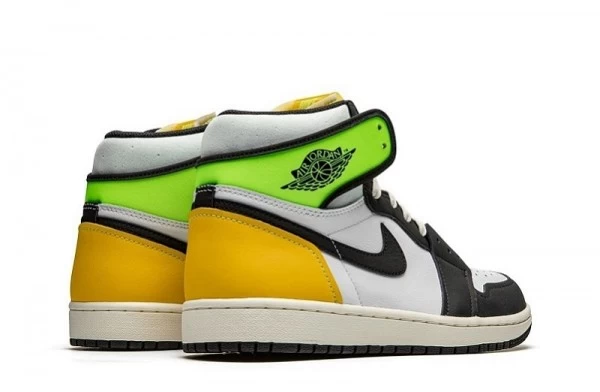 Air Jordan 1 Retro High OG University Gold - 555088-118 | sneaker rep ret websites