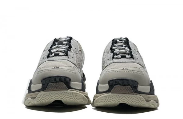Balenciaga Triple S Silvery Black - 584088W09O11900 | buy reps ret sneakers website