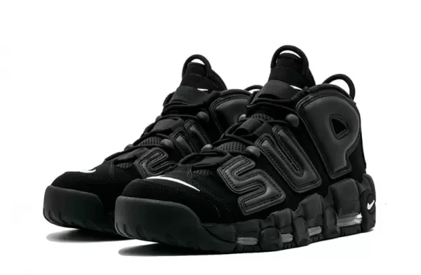 Men's Black Nike Sneakers