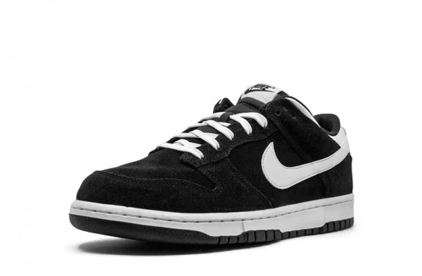 SB Dunk Low Black White Heel - 904234-001 | Good Reps Ret For Shoes