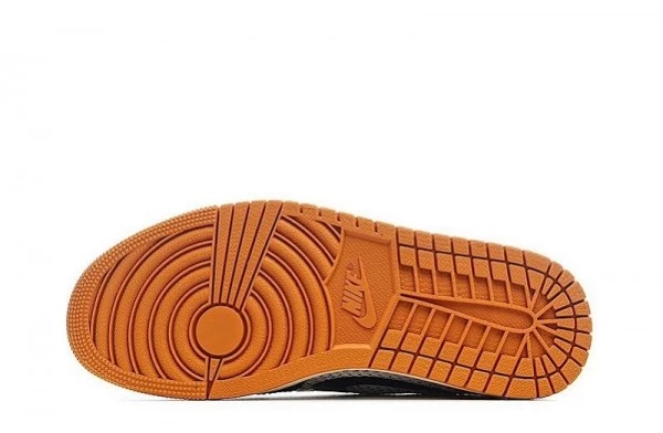 Air Jordan 1 Low Flyknit Shattered Backboard Sneakers Reps - AH4506-100 | sneaker rep ret websites