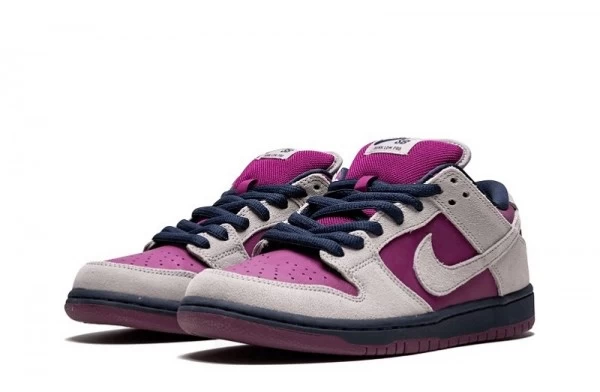 SB Dunk Low True Berry Atmosphere Grey - BQ6817-001 | Sneaker Rep Ret Websites
