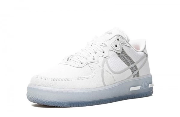 white nike sneakers
