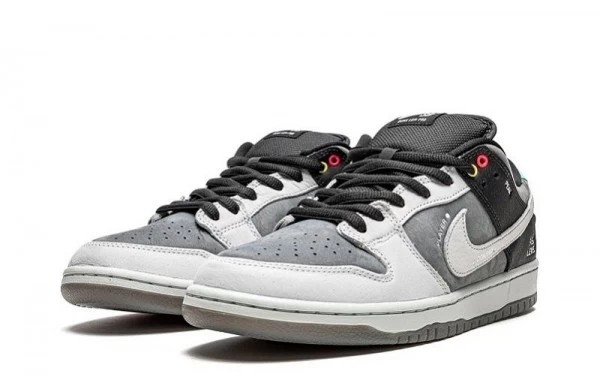 SB Dunk Low Camcorder - CV1659-001 | Sneaker Rep Ret Websites