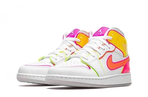 Air Jordan 1 Mid Edge Glow Sneakers Reps - CV4611-100 | buy reps sneakers website