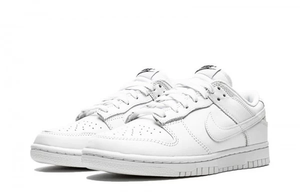 white nike sneakers