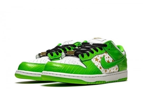 Supreme x SB Dunk Low Stars Mean Green - DH3228-101 | Buy Reps Ret Sneakers Website