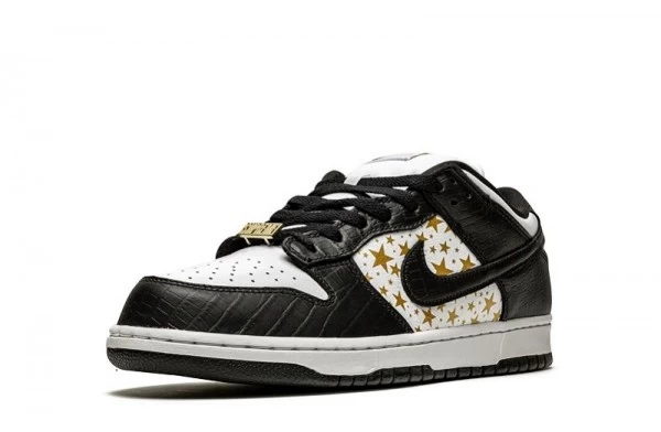 Supreme x SB Dunk Low Stars Metallic Gold - DH3228-102 | Best Replica Ret Sneaker Sites