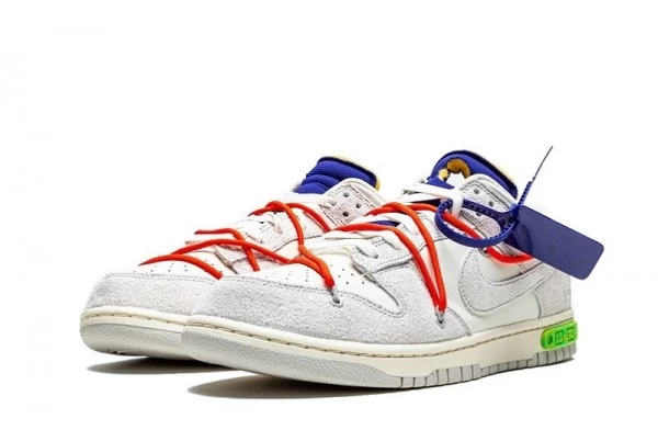Alternative view of "Off-White x Nike SB Dunk Low Lot 13"
