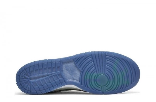 SB Dunk Low Passport Pack Pistachio Sneakers Reps - DJ9649-401 | good reps for shoes