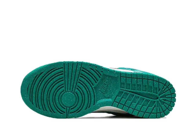 Where to buy the Nike SB Dunk Low SE 85 Neptune Green Reps Sneakers? - DO9457-101 | Best Replica Ret Sneaker Sites
