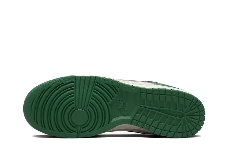 How to buy the SB Dunk Low Lottery Pack Malachite Green Reps Sneakers? - DR9654-100 | Sneaker Rep Ret Websites