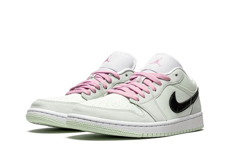 Wmns Air Jordan 1 Low SE Golf Barely Green Reps - CZ0776-300 | Best Replica Ret Sneaker Sites At Retsneakers.com