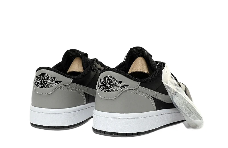 Air Jordan 1 Retro Low OG ‘Shadow’ Sneakers - CZ0790-003 - Sneaker Rep Ret Websites At Retsneakers.com