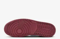 Air Jordan 1 Retro High OG ‘Team Red’ Sneakers - DZ5485-160 - Best Replica Ret Sneaker Sites