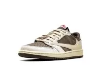 travis scott jordan 1 low reverse mocha