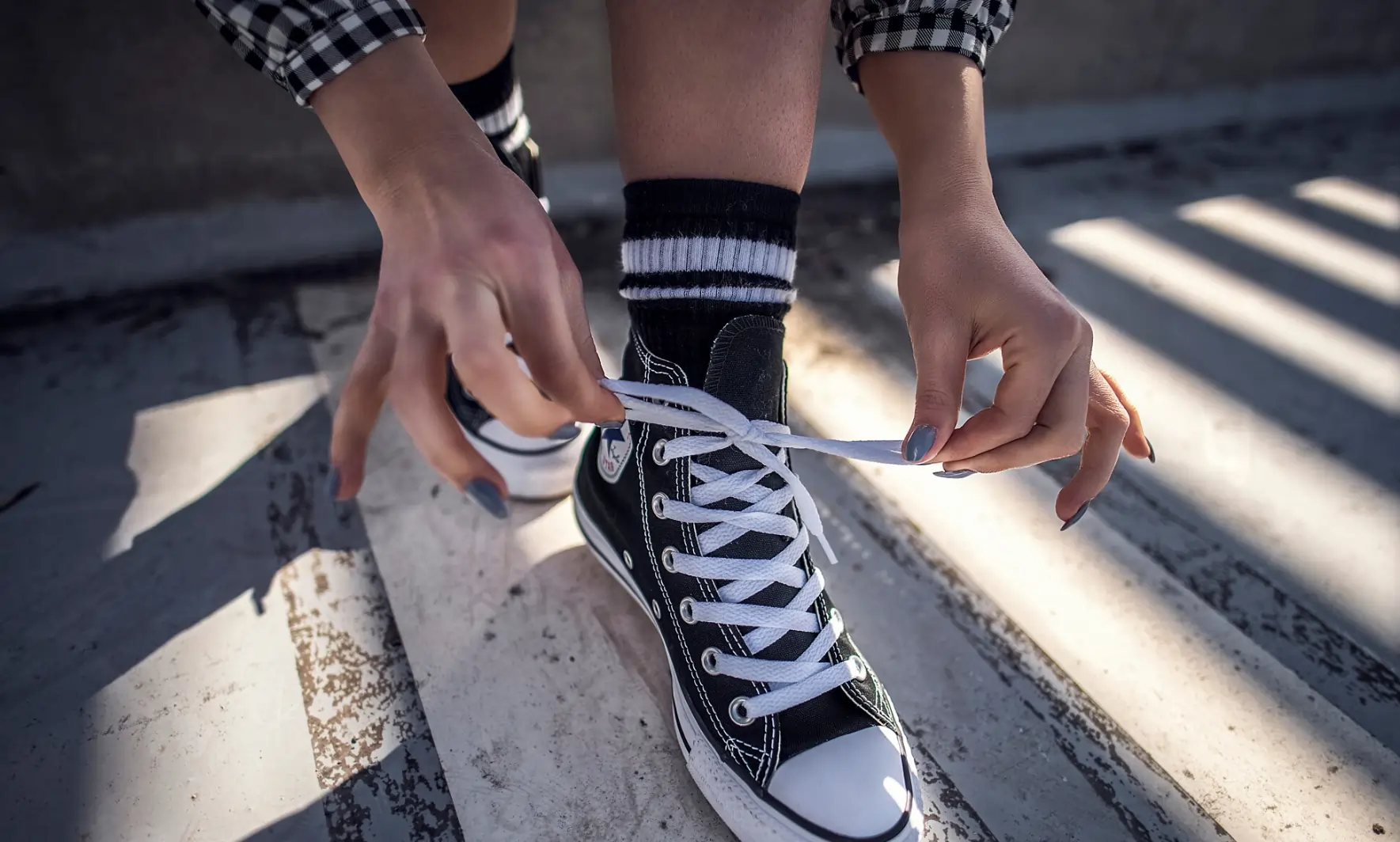 https://retsneakers.com/