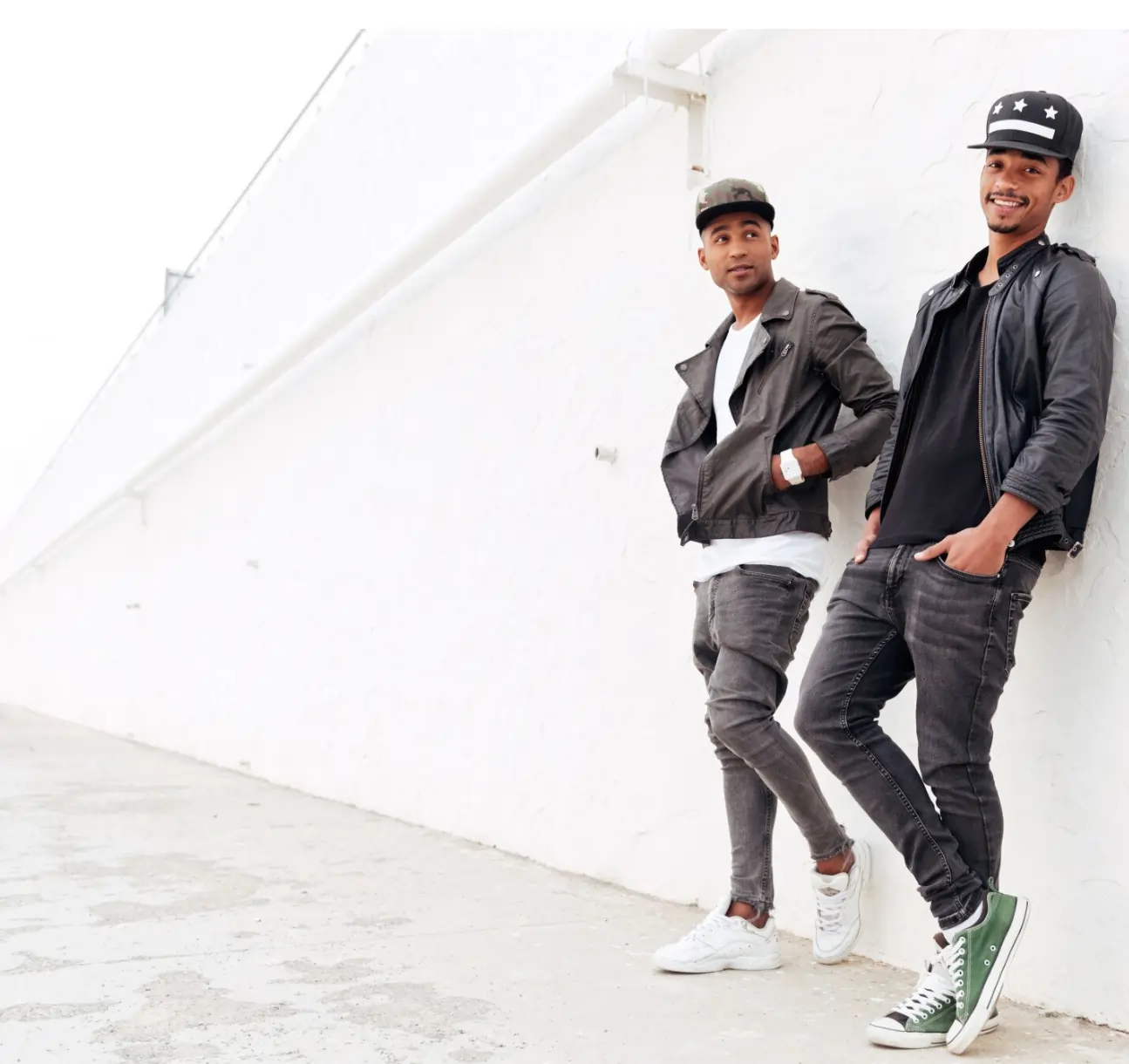 https://retsneakers.com/
