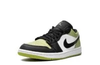 Wmns Air Jordan 1 Low SE 'Vivid Green Snakeskin' Reps DX4446-301 in just $102