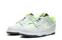 Nike Dunk Low 'University of Oregon' PE Reps FQ7260-001 in just $102